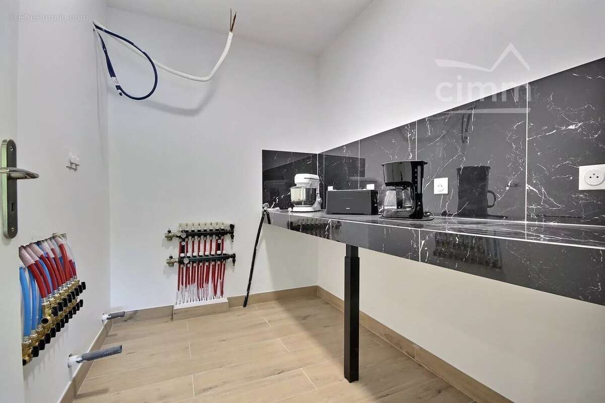 Appartement à LIVRON-SUR-DROME