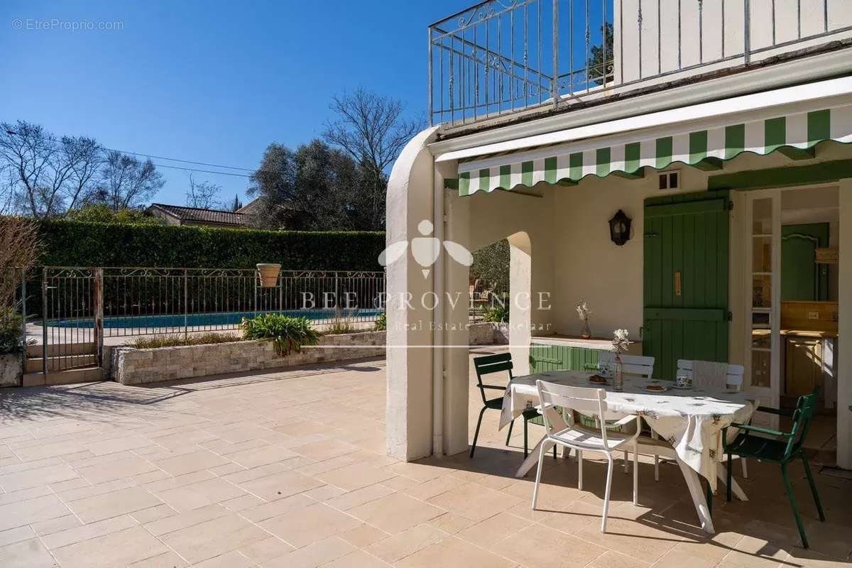 Maison à MONTAUROUX