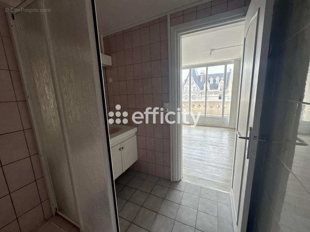 Appartement à VALENCIENNES
