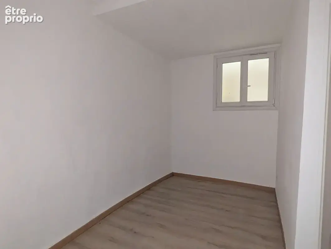 SALERNES appartement 2 pièces, 45 m² au 1er étage - photo 5