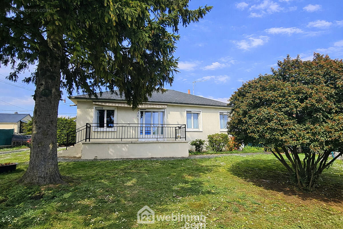 Une autre vue de la maison. - Maison à MILLY-LA-FORET