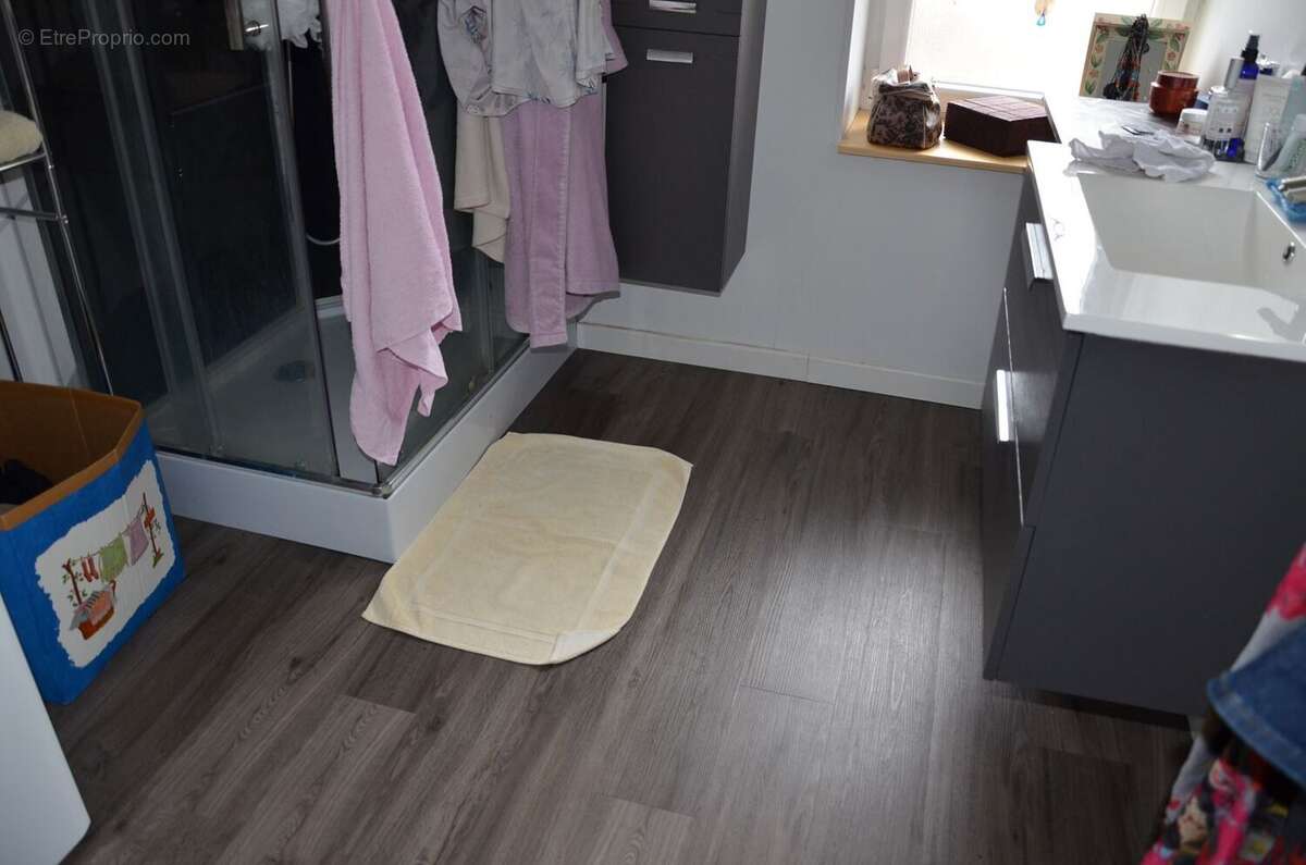 Appartement à ALBAN