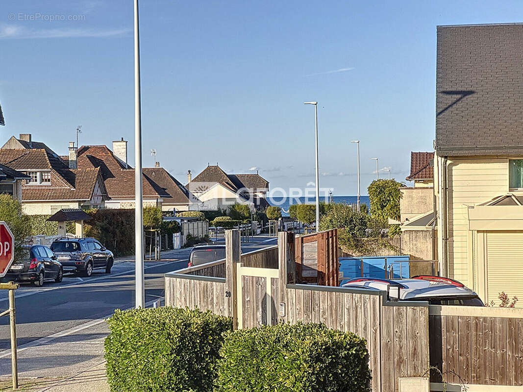 Maison à OUISTREHAM