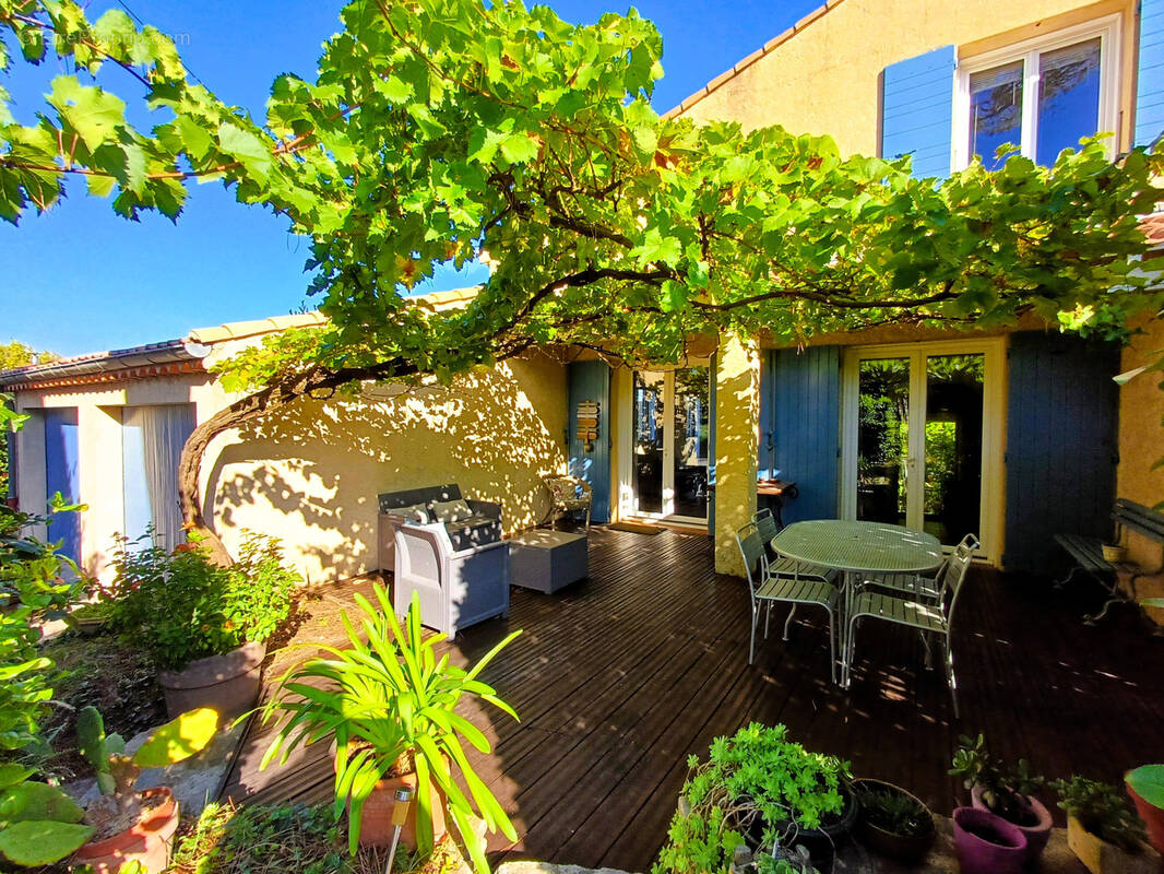 Maison à CHATEAUNEUF-DU-RHONE