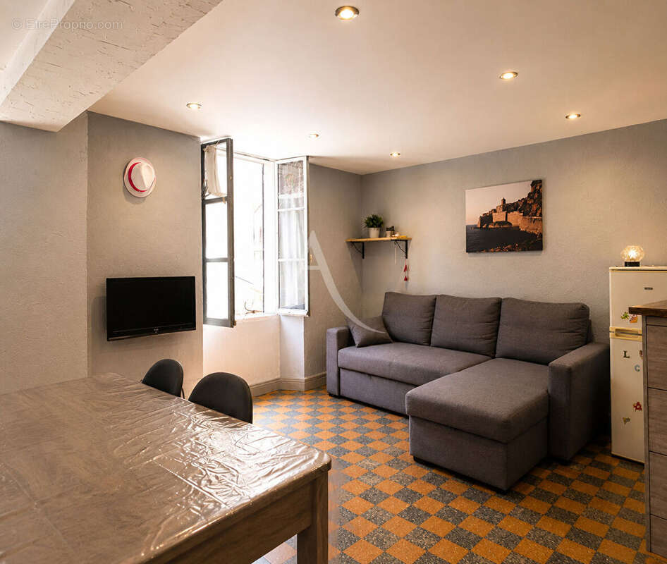 Maison à VALENSOLE
