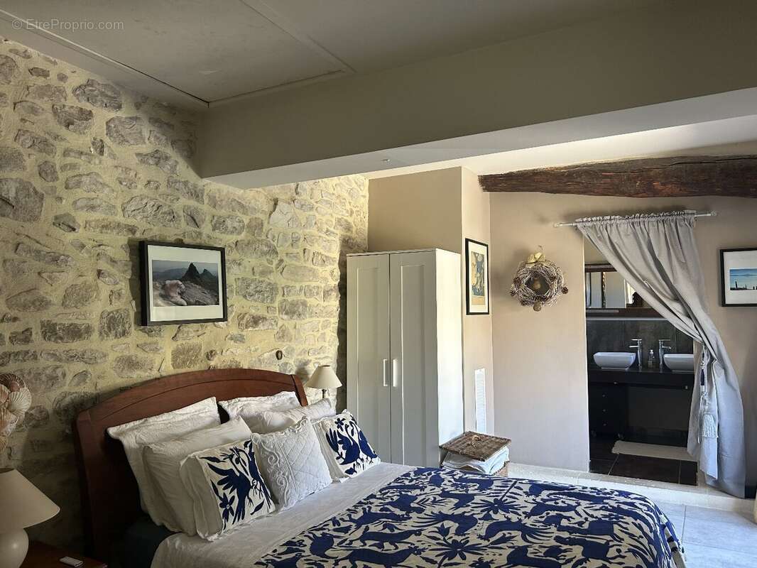 Maison à CALVISSON