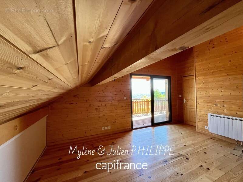 Maison à PELLEAUTIER