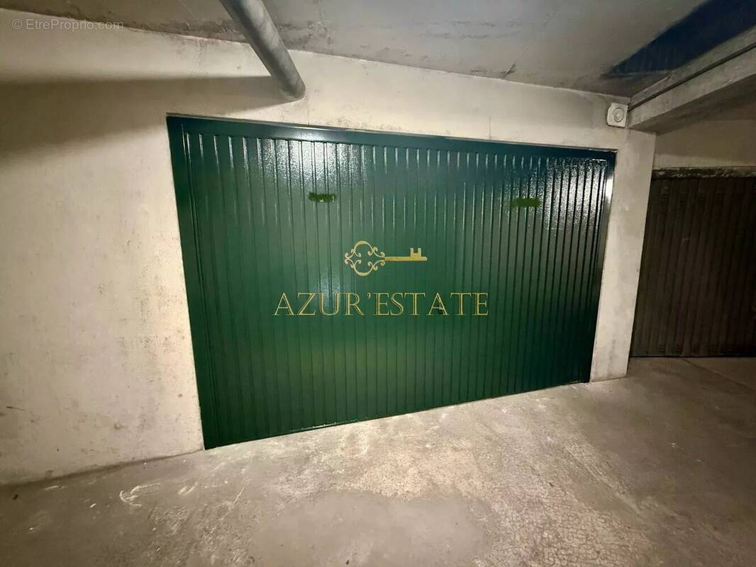 Parking à BEAULIEU-SUR-MER