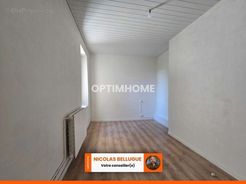 Maison de famille avec beaux volumes et grange attenante - photo 9