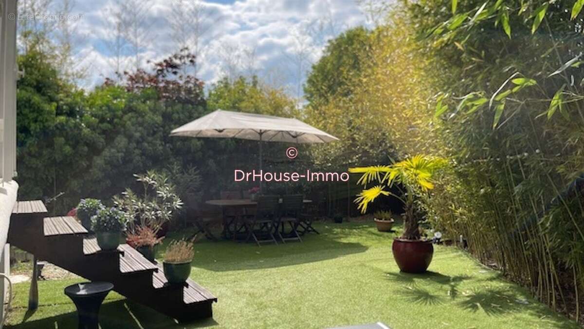 Maison à VILLEMOMBLE