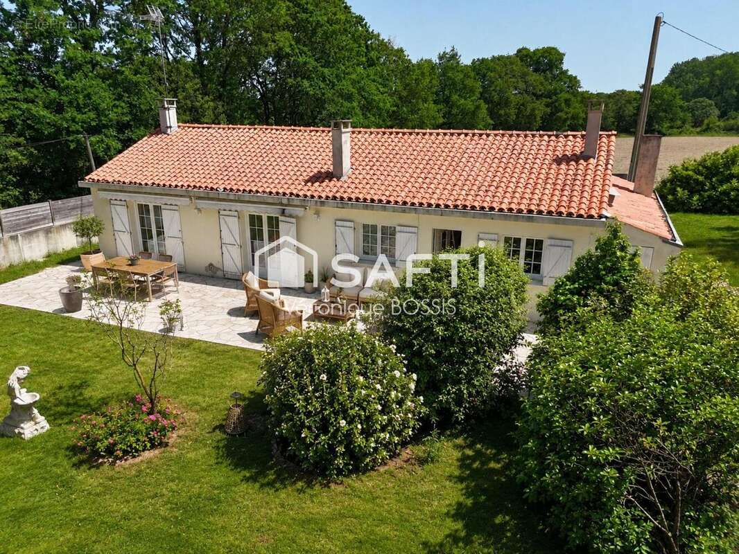 Maison 115 m² à Soullans  - photo 2