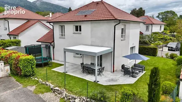 Photo Maison à Chevry au prix de 715 000€