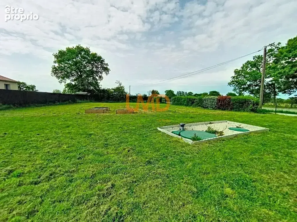 Maison 76 m² à La Peyratte  - photo 7