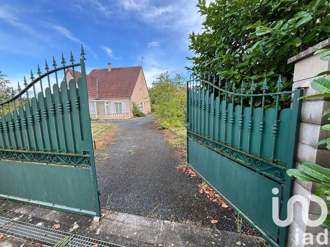 Photo 2 - Maison à LE POINCONNET