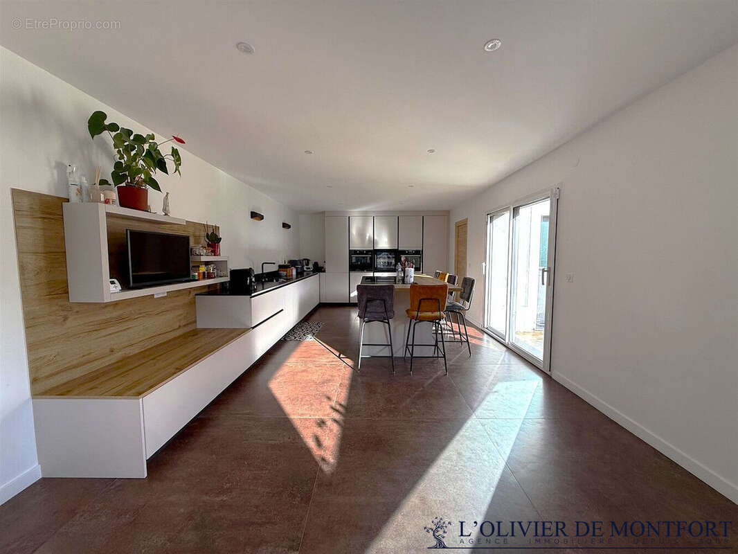 Maison à MONTFORT-L'AMAURY