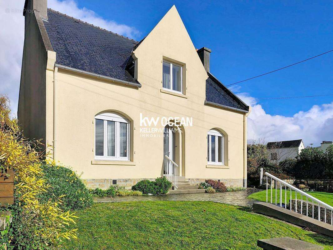 Maison à LANDIVISIAU