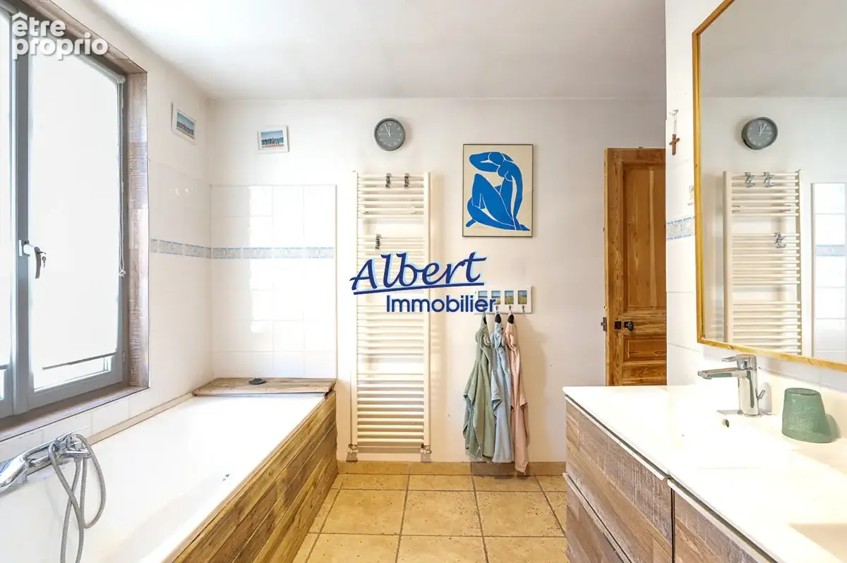 Villa Sanary Sur Mer 8 pièce(s) 131.10 m2 - photo 15