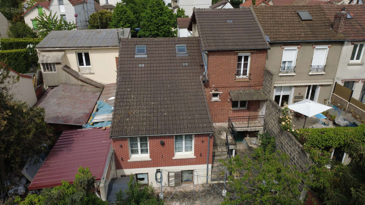 Maison à VILLEMOMBLE