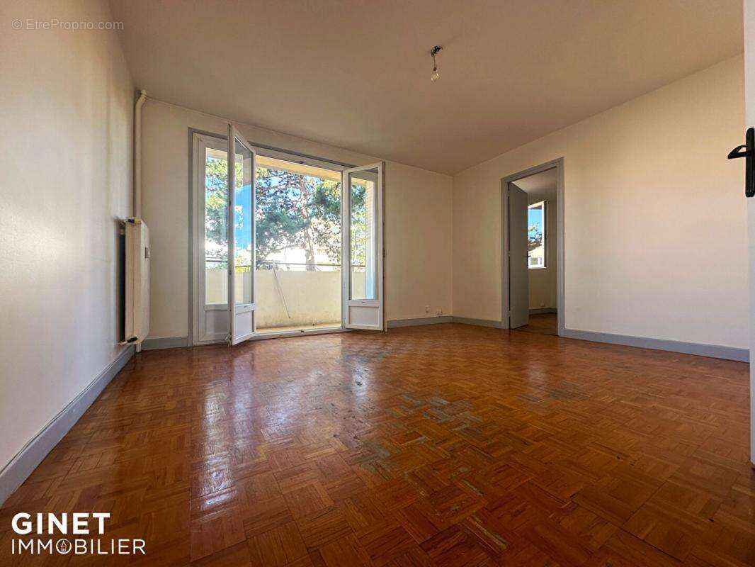 Appartement à ROANNE