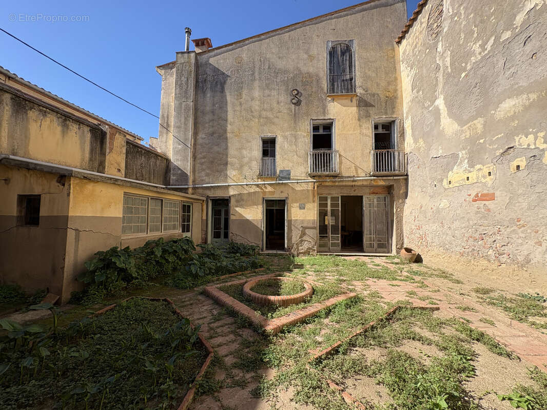 Maison à LLUPIA