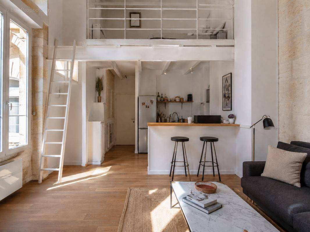 Appartement à BORDEAUX