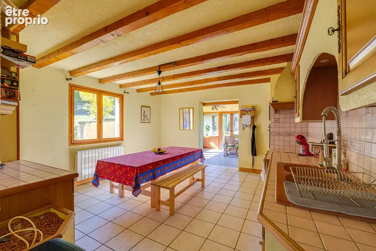 Maison Lugrin 5 pièces 157.27 m² sur 1091 m² de terrain. - photo 4