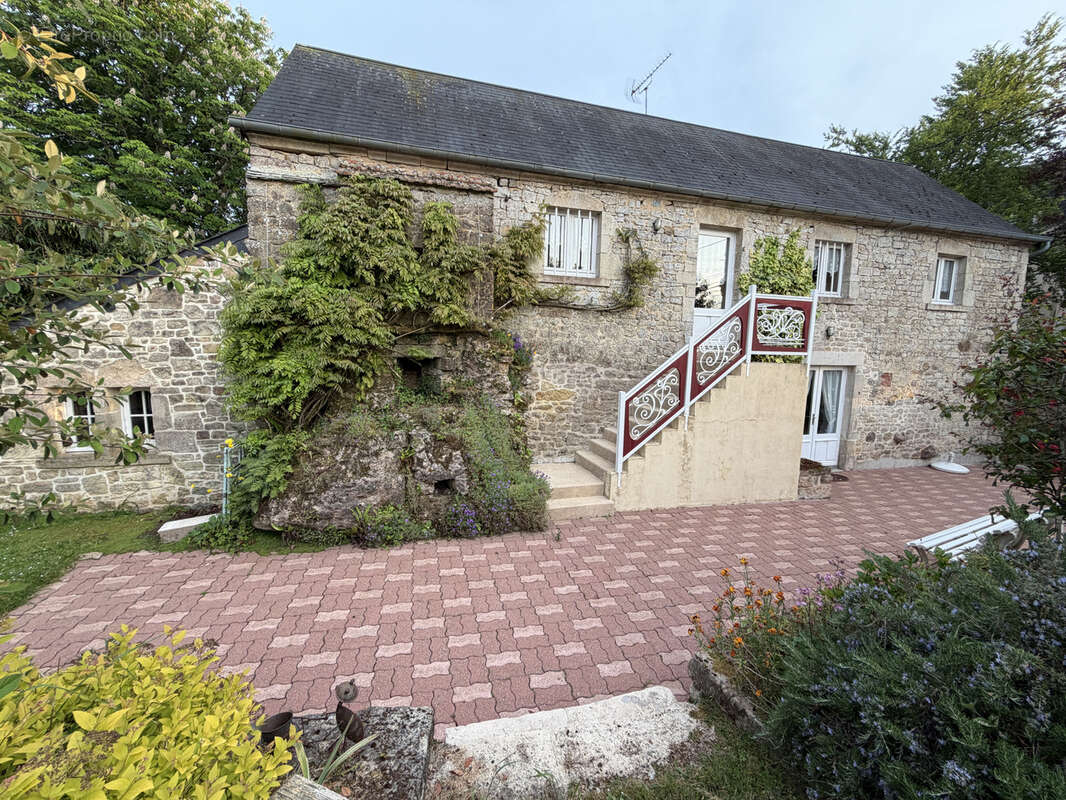 Maison à VALOGNES