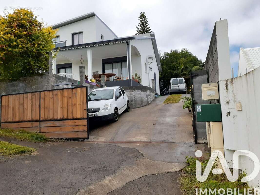 Photo 2 - Maison à LE TAMPON