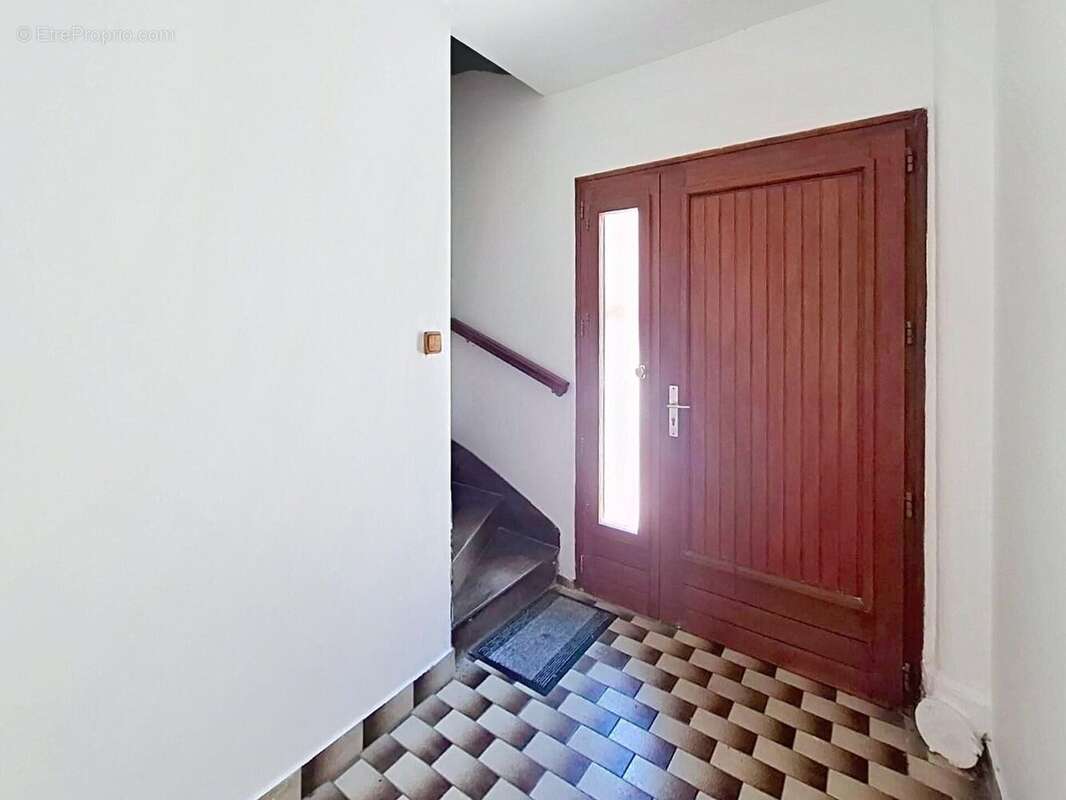 Photo 2 - Maison à LA QUEUE-EN-BRIE