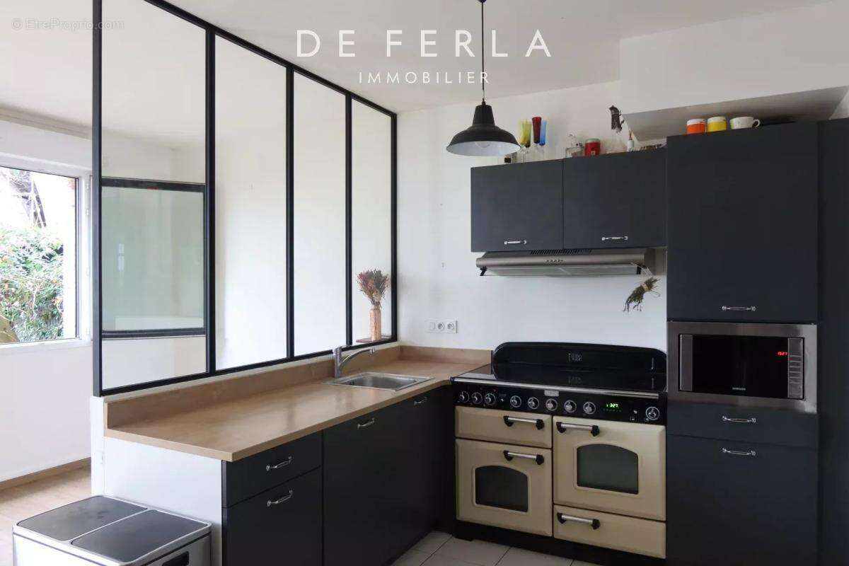 Appartement à ISSY-LES-MOULINEAUX