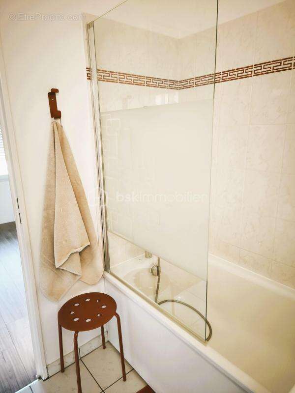 Appartement à CORBEIL-ESSONNES