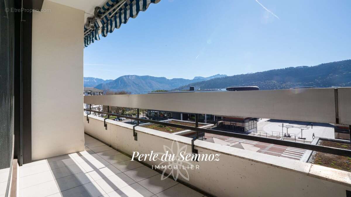 Appartement à SEYNOD