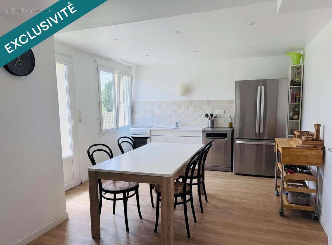 Maison 84 m² à Kermaria-Sulard  - photo 5