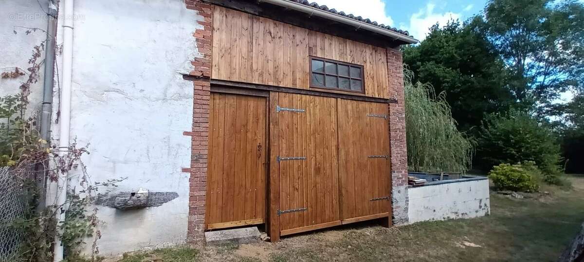 Maison à LE DORAT