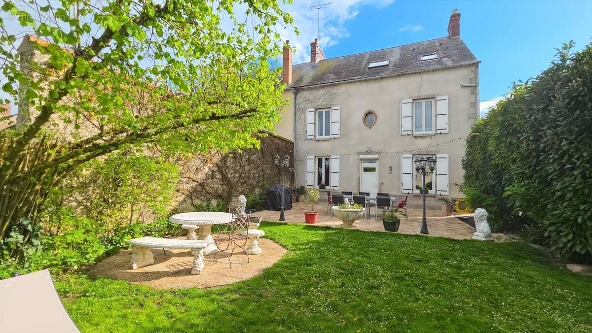 Maison à JANVILLE