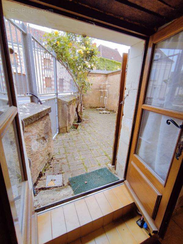Maison de pays Chambon 4 pièce(s) 70 m2 - photo 3