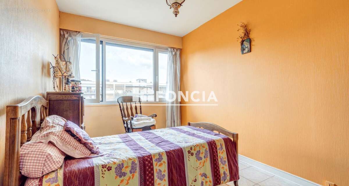 Appartement à NOISY-LE-ROI