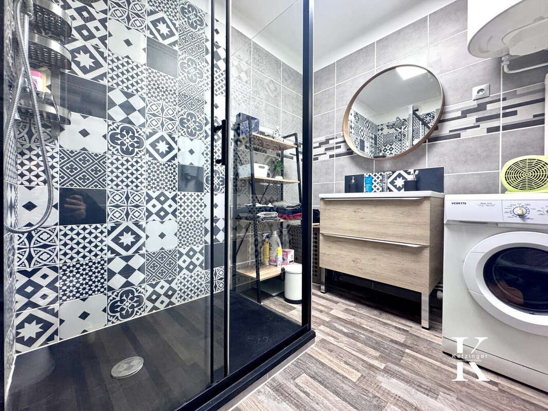 Appartement à MAUGUIO