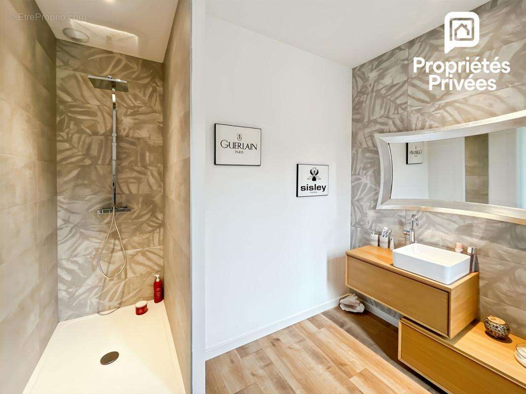 Maison en pierre 215 m² avec piscine et carrière, Cambes proche Bordeaux - photo 13