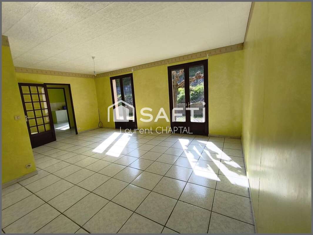 Photo 5 - Maison à LEUC