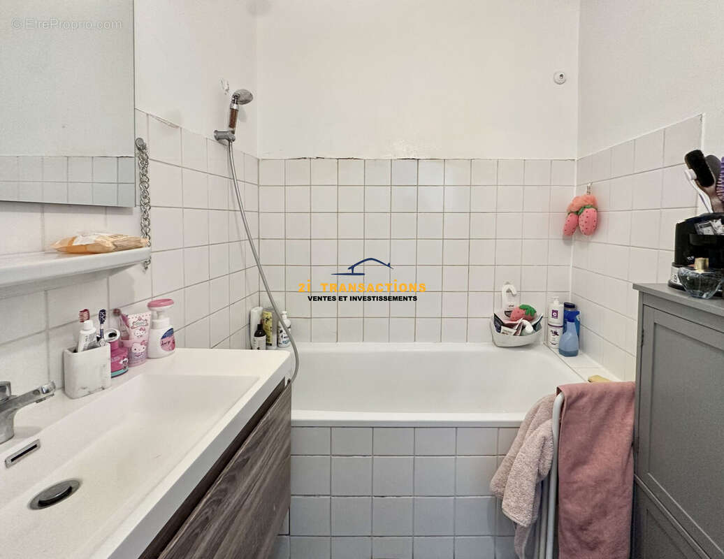 Appartement à SAINT-ETIENNE
