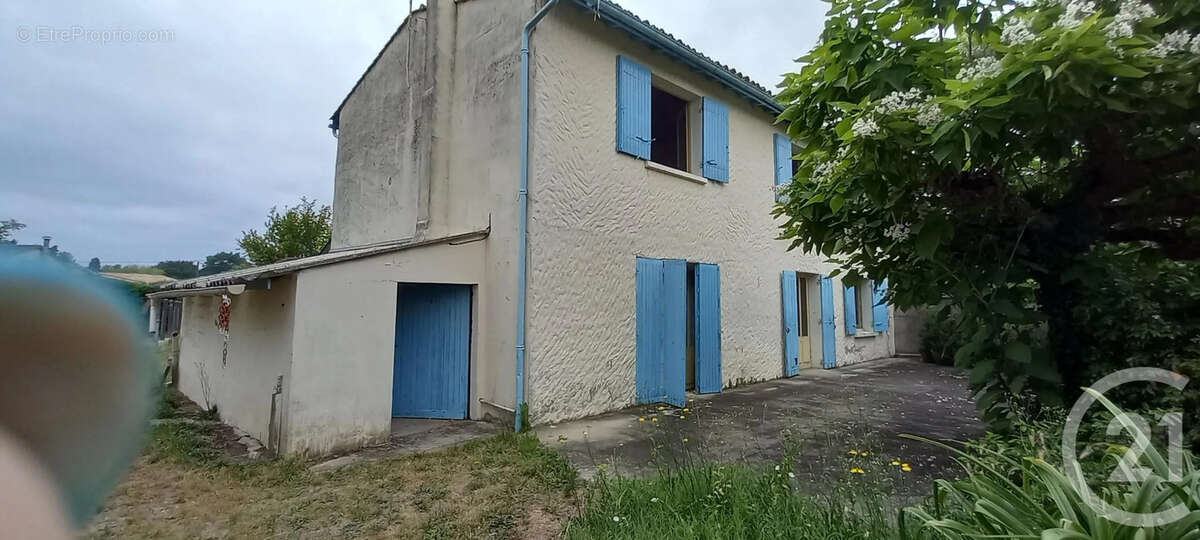 Maison à SABLONS
