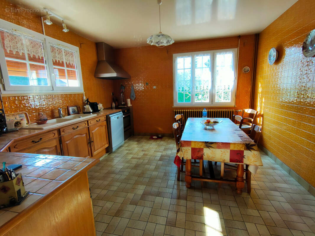 Maison à VILLERS-COTTERETS