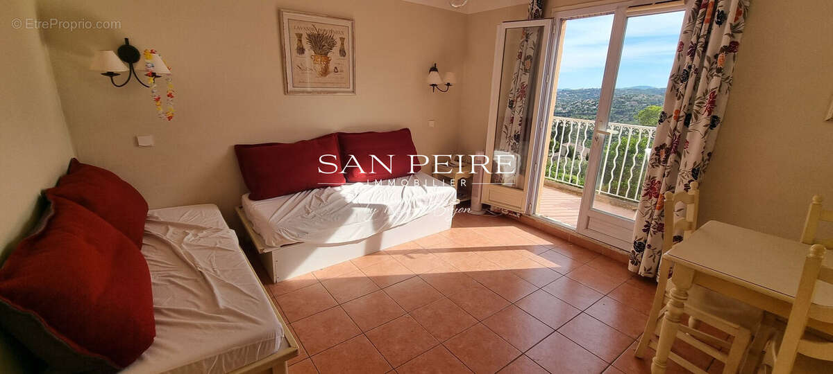 Appartement à LES ISSAMBRES