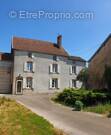 Photo 1 - Maison à CONFLANS-SUR-LANTERNE