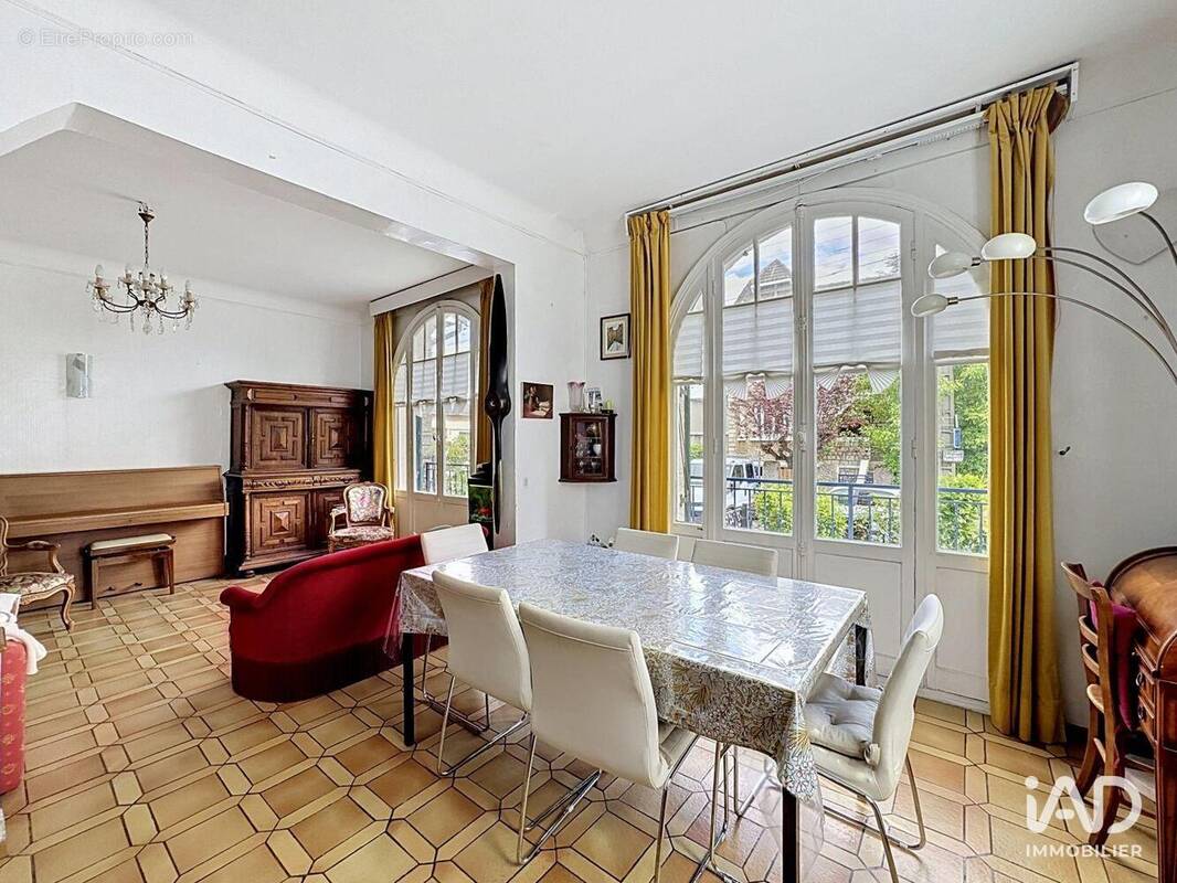 Photo 1 - Maison à DEUIL-LA-BARRE