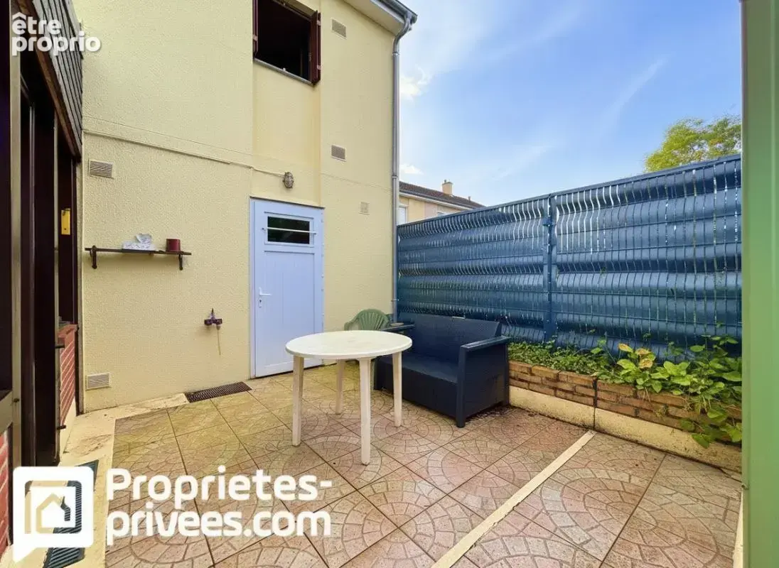 Maison - vierzon - 3 chambres  - 99 m 2 - photo 2