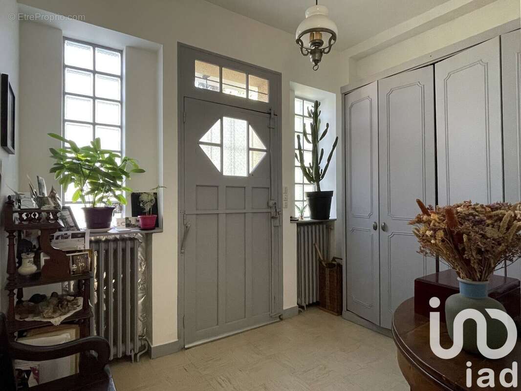 Photo 2 - Maison à NOISY-LE-SEC