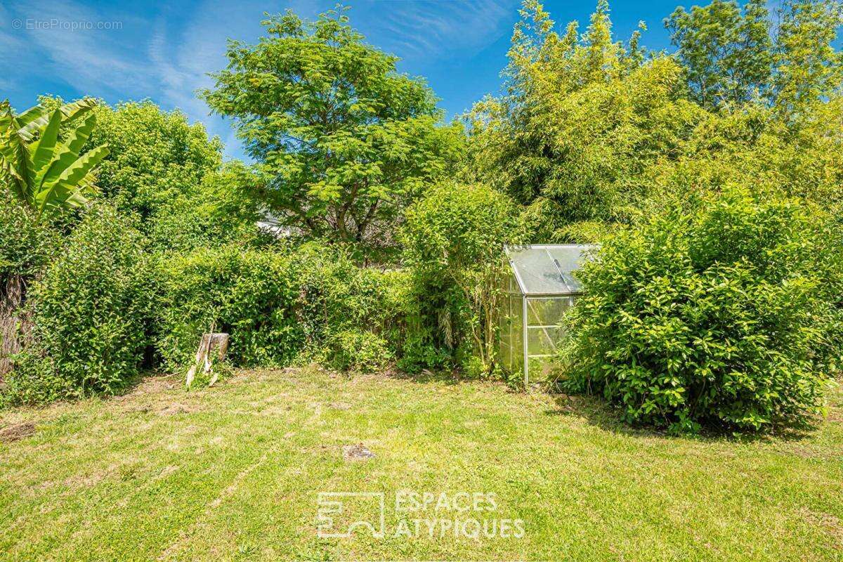 Ancienne épicerie transformée avec vue Garonne et jardin - photo 12