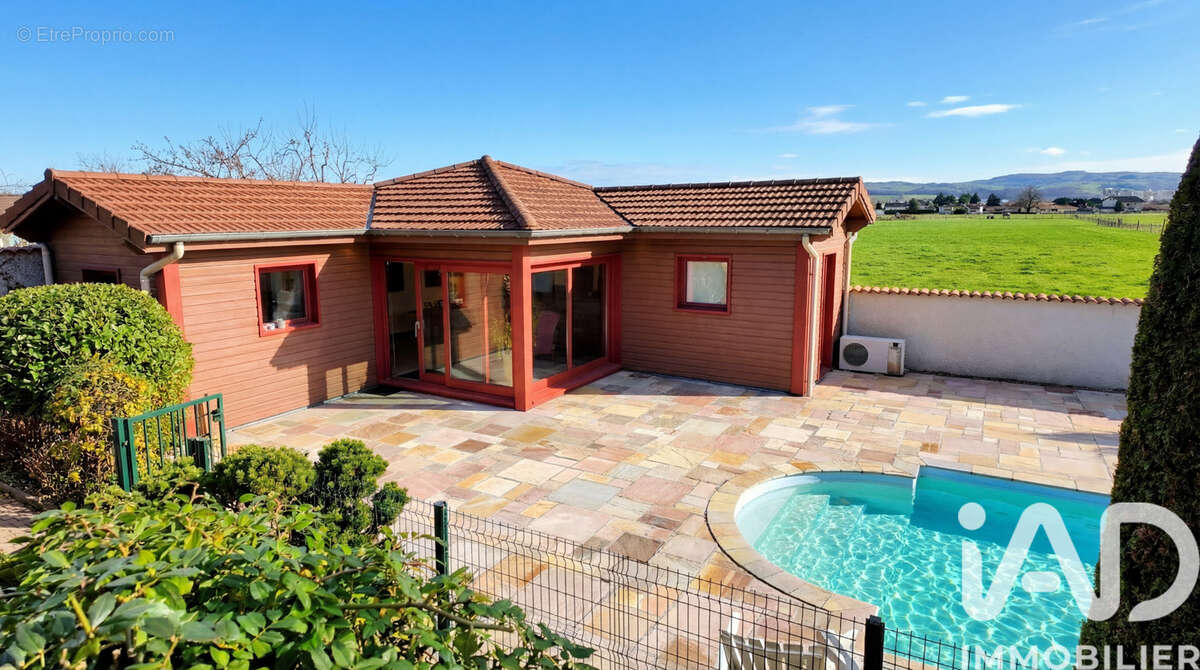 Photo 8 - Maison à VEAUCHE